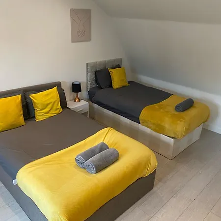 Vibrant 3Br Tottenham Home, Private Garden Wifi Parking Free On Request London Exterior photo